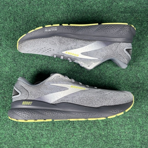 Brooks Other - Brooks Ghost 16 Running Shoes Lightweight Mesh Grey Yellow Mens Size 10 2E Wide